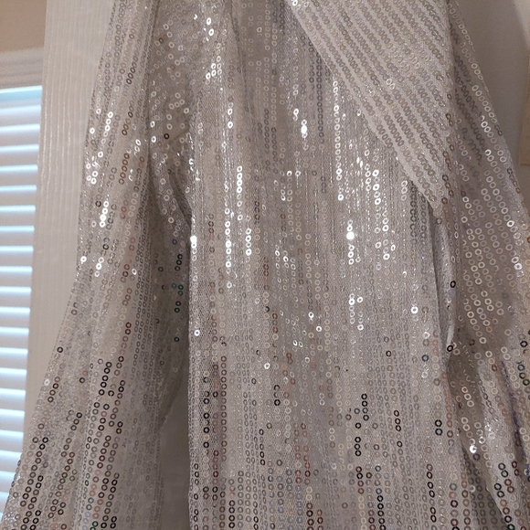 Duster - Picture 3 of 6